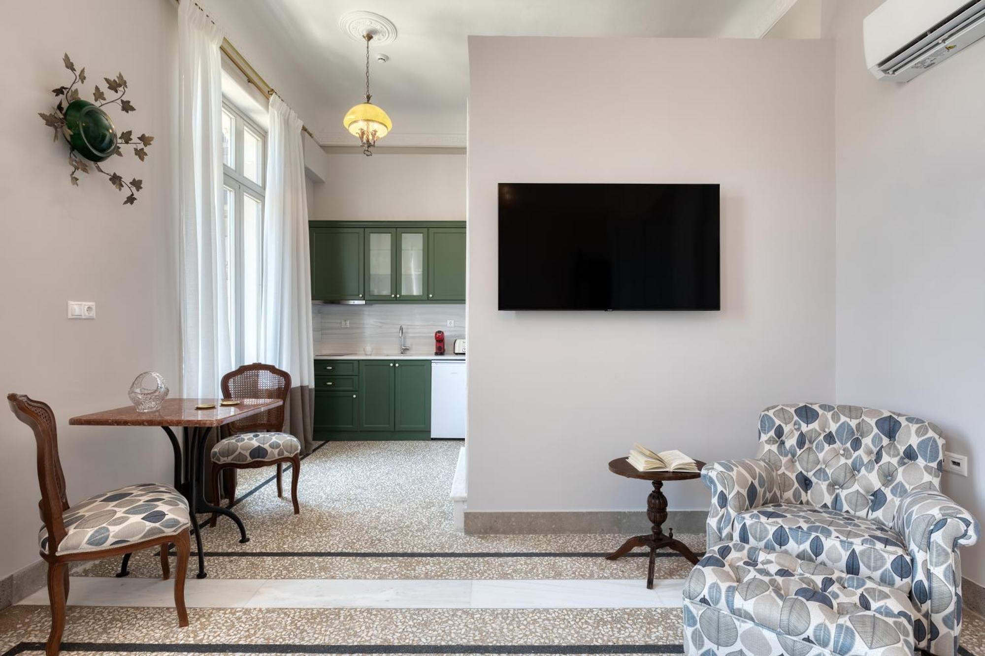 Athenian Vintage Apartments Bagian luar foto