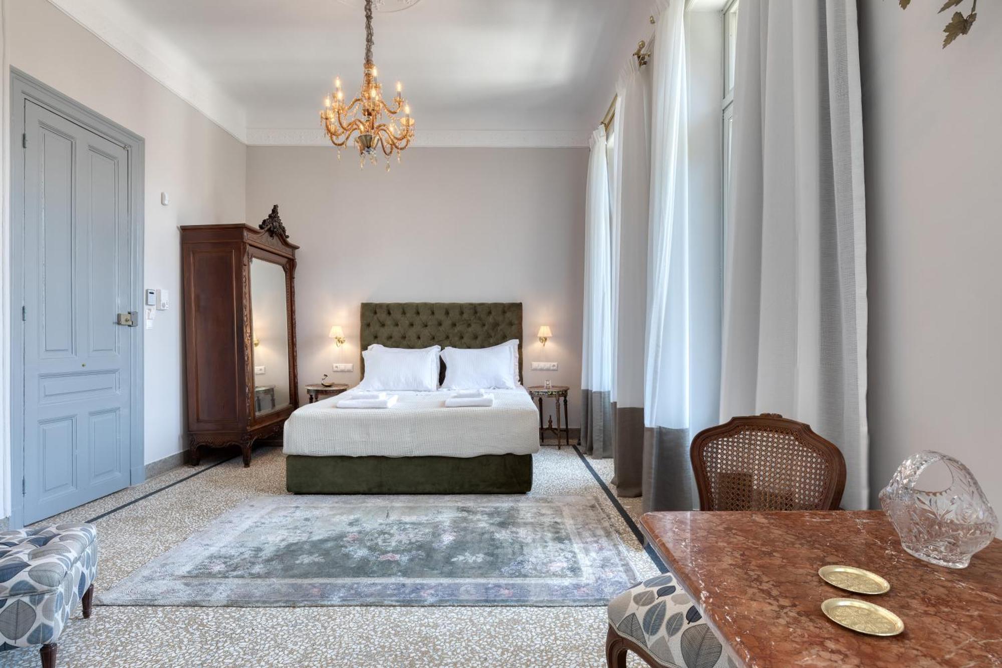 Athenian Vintage Apartments Bagian luar foto